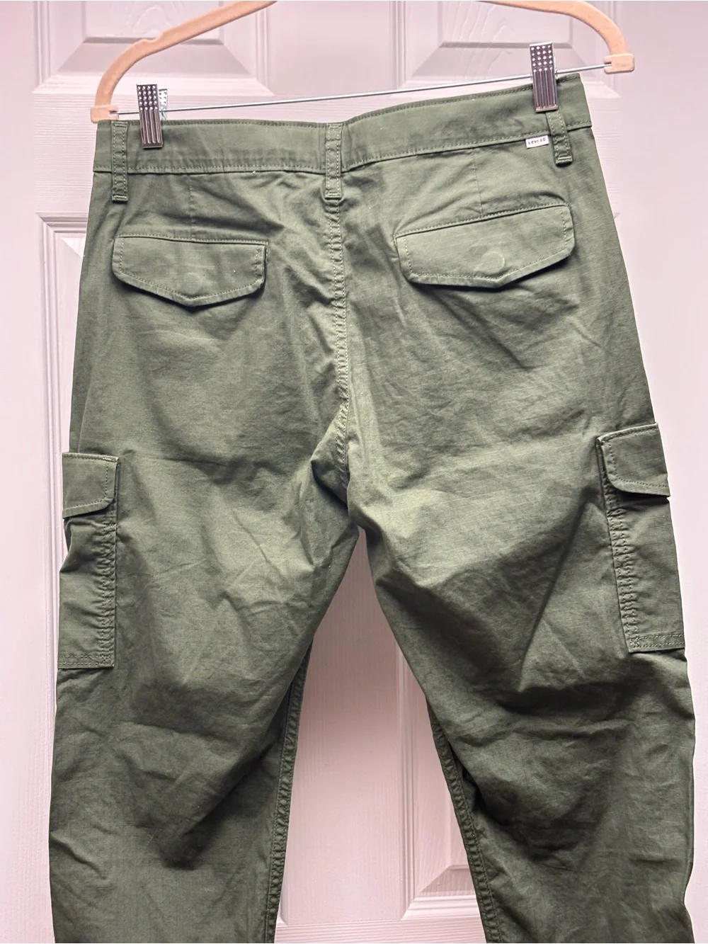 Levi’s Men’s W29 L30 Olive Green Cargo Pants 100% Cotton Belt